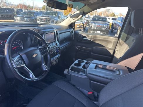 Used 2020 Chevrolet Silverado 1500 LT w/ All-Star Edition image 15