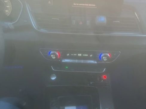 Used 2023 Audi Q5 e Premium Plus image 7