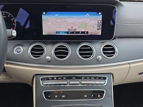 Certified 2022 Mercedes-Benz E 350 Sedan image 23