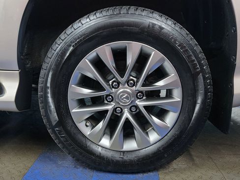 Used 2016 Lexus GX 460 Luxury image 71