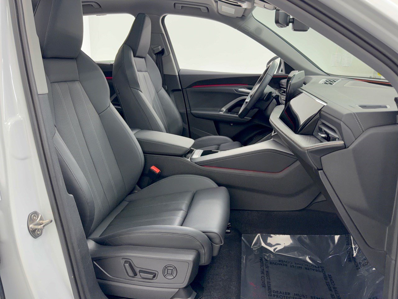 Used 2026 Audi Q5 Premium Plus AWD/4WD image 30