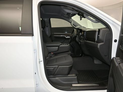 Certified 2023 Chevrolet Silverado 1500 LT AWD/4WD image 25