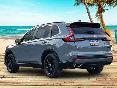 Used 2025 Honda CR-V Sport-L image 3