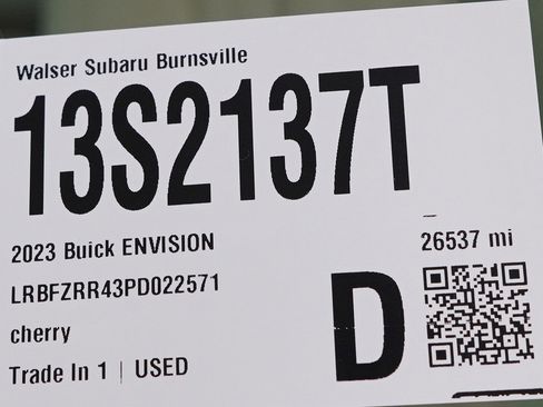 Used 2023 Buick Envision Avenir image 32