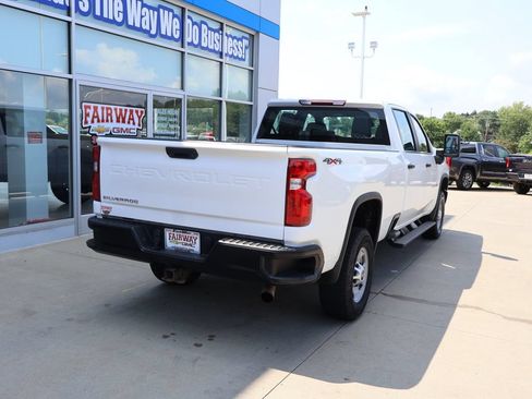 Used 2021 Chevrolet Silverado 2500 W/T w/ Safety Confidence Package AWD/4WD image 3