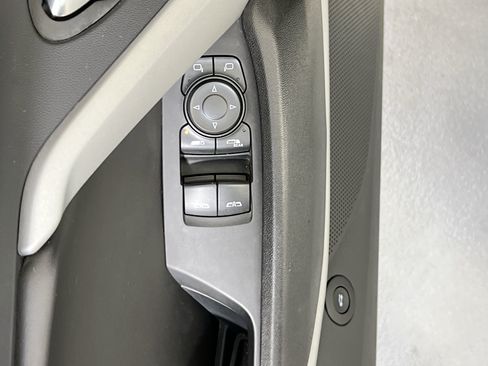 Used 2023 Chevrolet Camaro LT RWD image 16