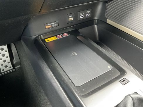 Certified 2026 Toyota Camry SE image 17