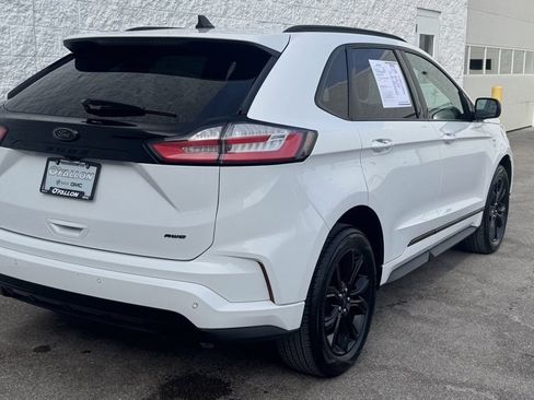 Used 2022 Ford Edge SE w/ Black Appearance Package image 7