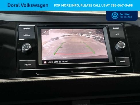 Certified 2024 Volkswagen Jetta SE FWD image 25