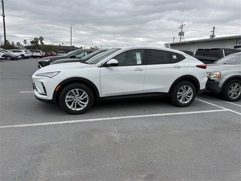 New 2026 Buick Envista Preferred image 6