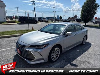 Used 2021 Toyota Avalon Limited w/ Advanced Safety Package FWD video 1