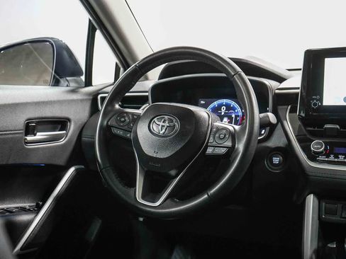 Certified 2025 Toyota Corolla Cross XLE w/ Convenience Package AWD/4WD image 15