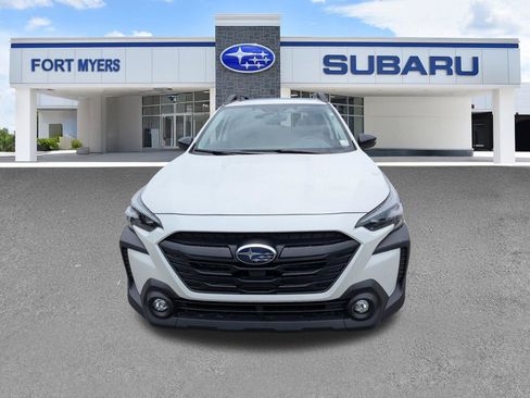 Certified 2025 Subaru Outback Onyx Edition AWD/4WD image 9