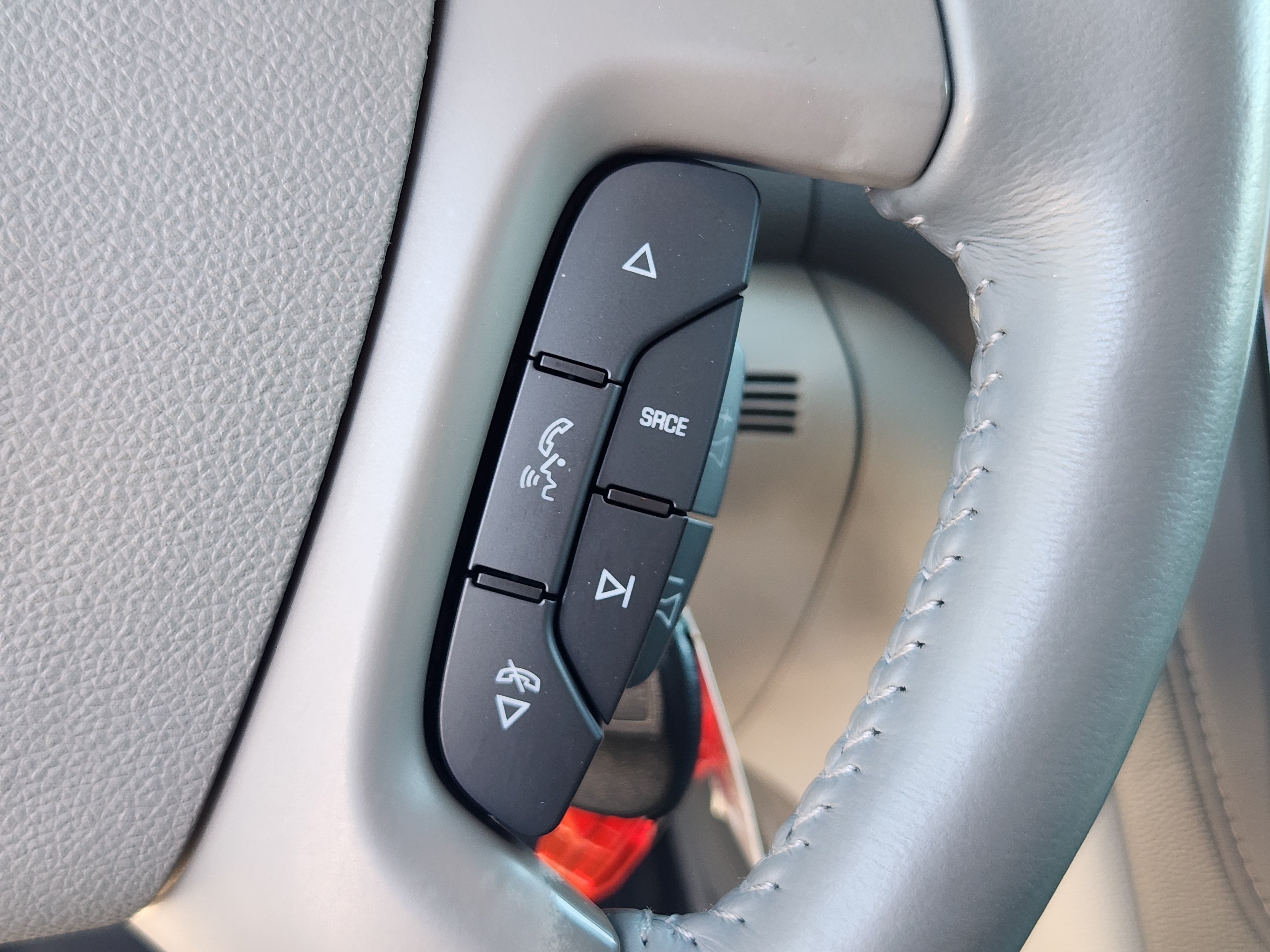Used 2014 Buick Enclave Leather AWD/4WD image 15