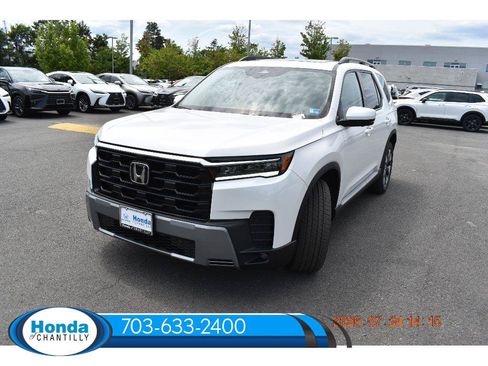 New 2026 Honda Pilot Elite image 3