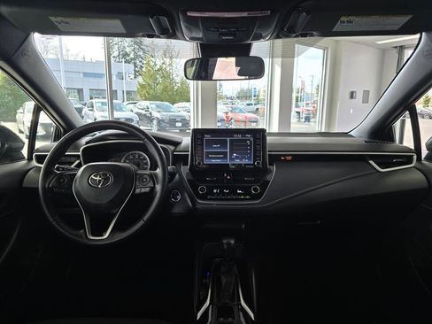 Used 2022 Toyota Corolla SE image 25