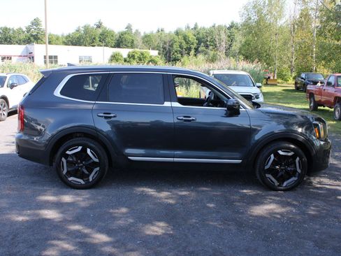 Used 2024 Kia Telluride S w/ S Sunroof Package AWD/4WD image 5