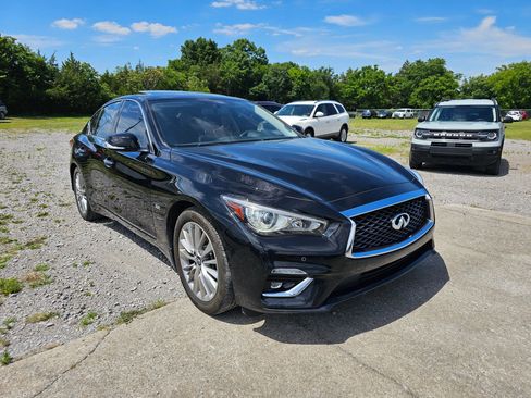 Used 2020 INFINITI Q50 Luxe w/ Essential Package (3.0T Luxe) AWD/4WD image 2