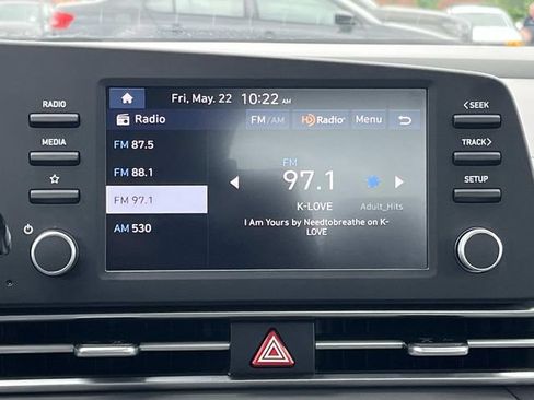 Certified 2025 Hyundai Elantra Sport FWD image 15