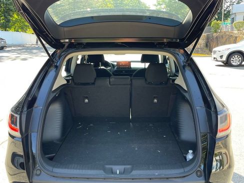 Used 2024 Honda HR-V LX image 12