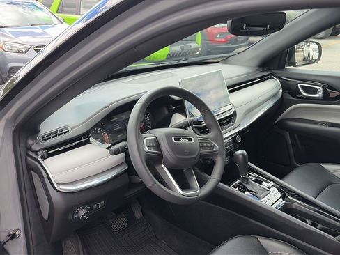 Used 2024 Jeep Compass Limited AWD/4WD image 71