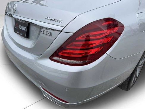 Used 2014 Mercedes-Benz S 550 Sedan image 16