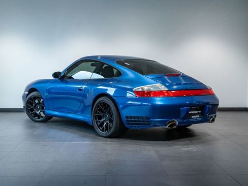 Used 2004 Porsche 911 Carrera 4S AWD/4WD image 3