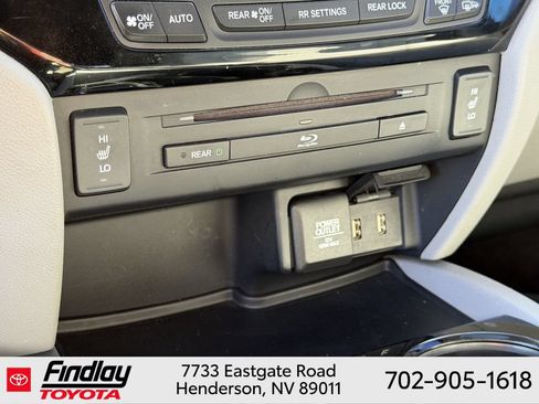 Used 2016 Honda Pilot Touring image 31