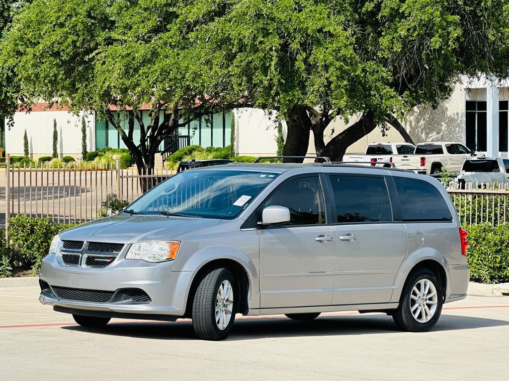 Used 2015 Dodge Grand Caravan SXT FWD image 4