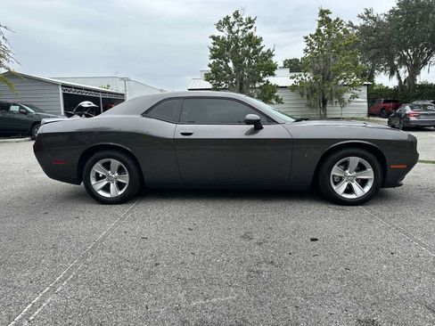 Used 2023 Dodge Challenger SXT RWD image 7