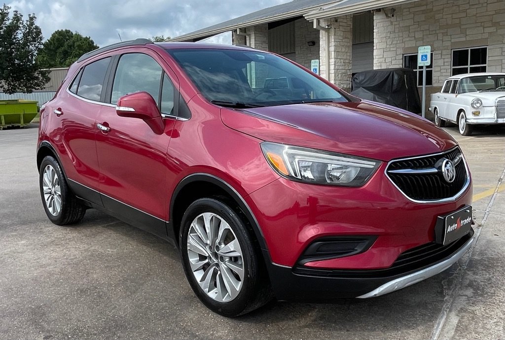 Used 2017 Buick Encore Preferred FWD image 2