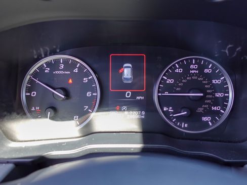 Certified 2024 Subaru Crosstrek 2.0i Premium AWD/4WD image 17