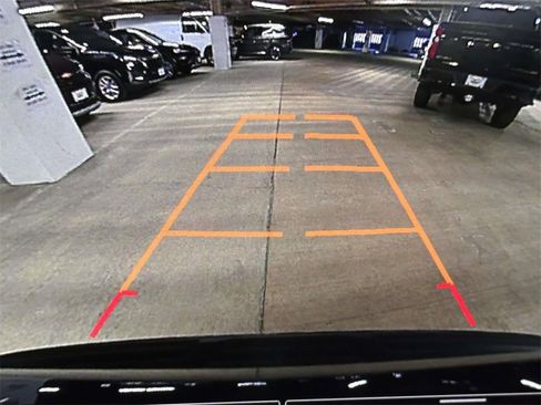 Used 2023 GMC Yukon SLT image 26