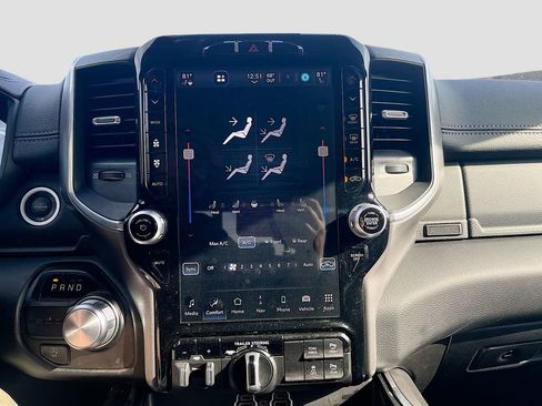 Used 2023 RAM 1500 Laramie RWD image 16
