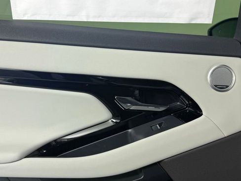 New 2026 Land Rover Range Rover Evoque S image 31