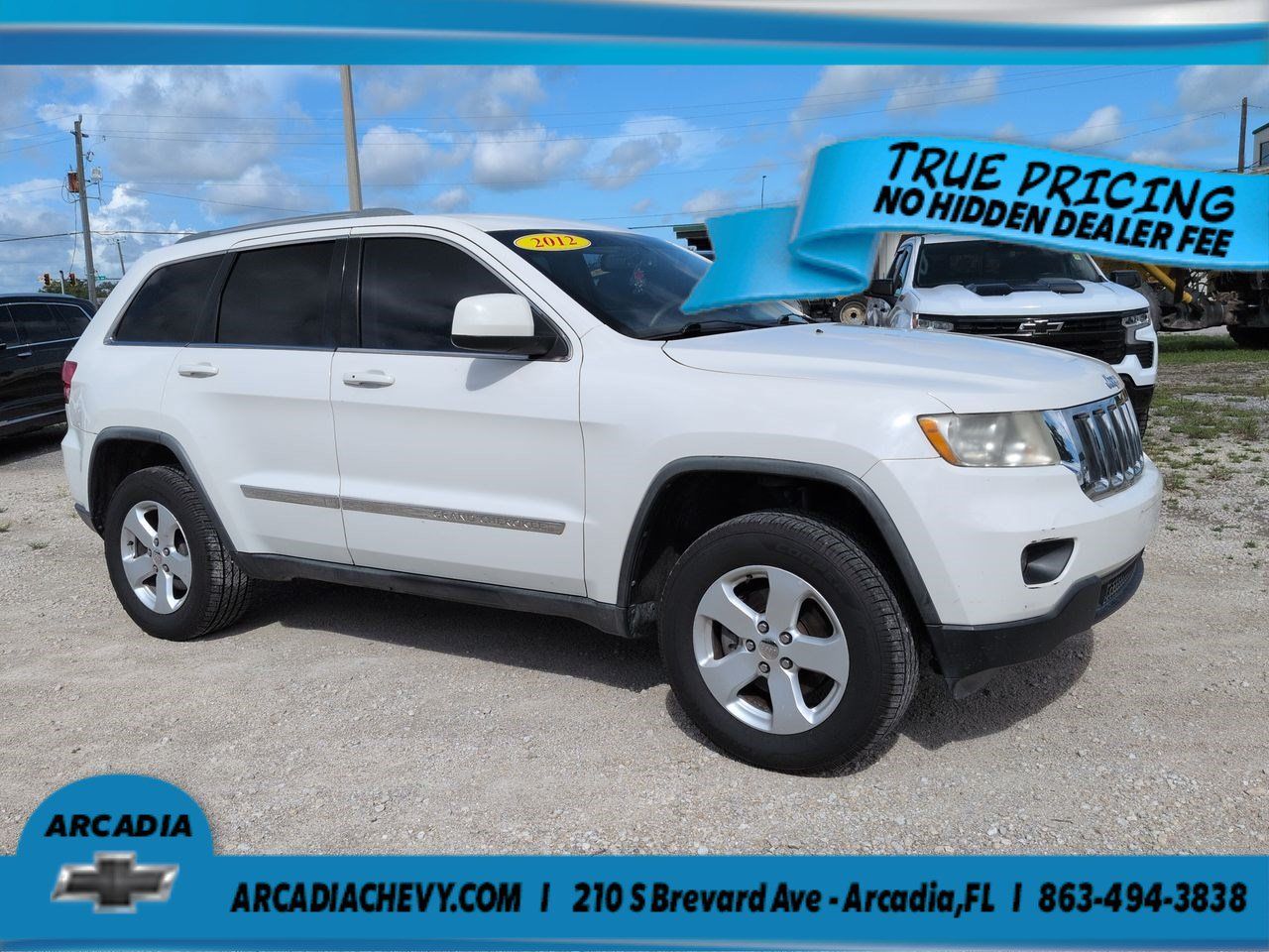 Used 2012 Jeep Grand Cherokee Laredo RWD image 2