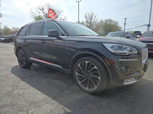 Used 2020 Lincoln Aviator Reserve w/ Equipment Group 202A AWD/4WD image 4