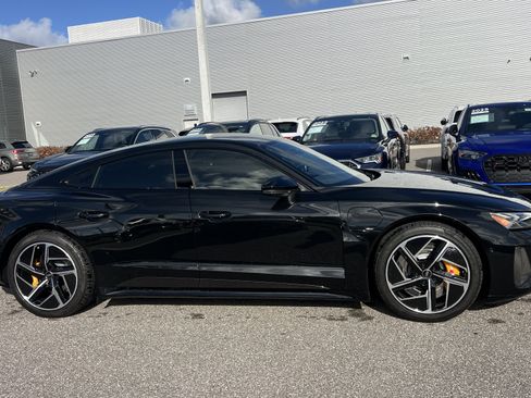 Used 2023 Audi RS e-tron GT w/ Carbon Performance Package image 5