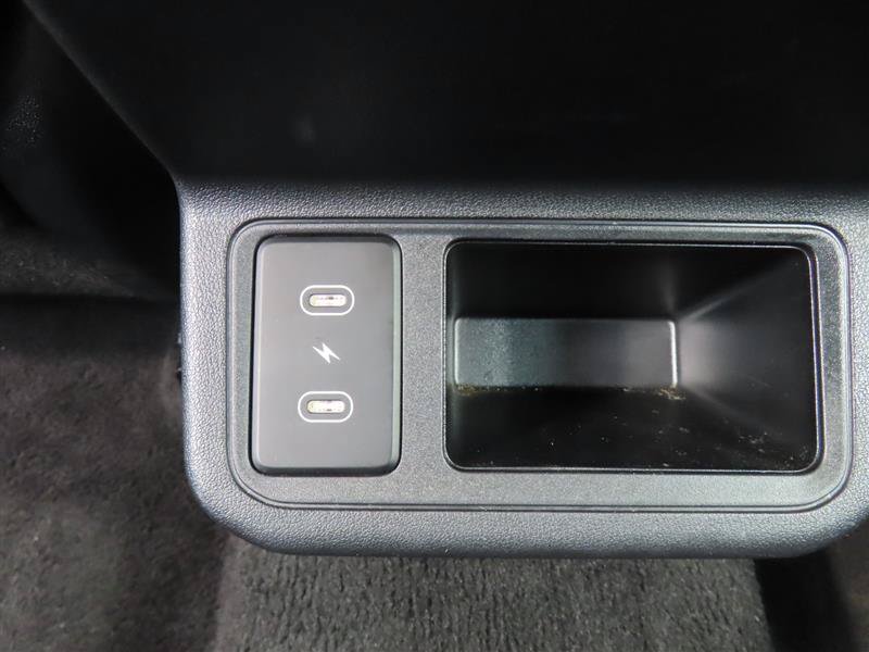 Used 2025 Kia K4 FWD image 29