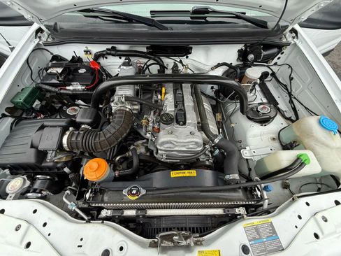 Used 2003 Chevrolet Tracker 4WD Convertible image 30