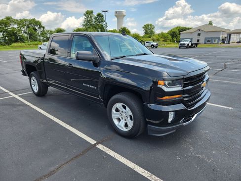 Used 2017 Chevrolet Silverado 1500 LT w/ All Star Edition AWD/4WD image 9