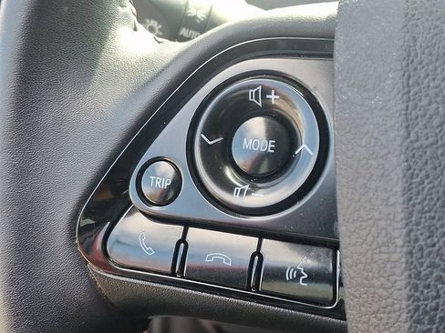Used 2019 Toyota Prius XLE w/ Advanced Technology Package image 20