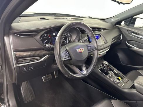 Used 2019 Cadillac XT4 Sport image 13