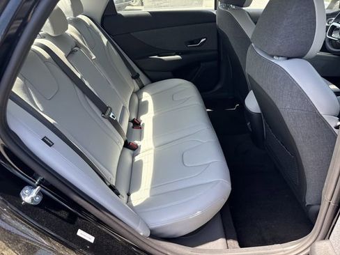 New 2026 Hyundai Elantra Limited image 15