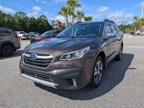 Used 2022 Subaru Outback Touring w/ Popular Package #2 AWD/4WD image 8