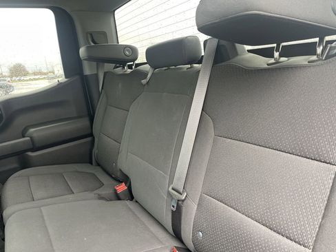 Used 2020 Chevrolet Silverado 1500 Custom w/ Custom Value Package image 34