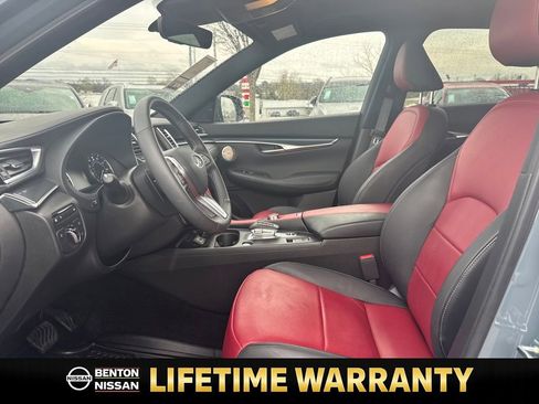Used 2025 INFINITI QX50 Sport w/ Cargo Package image 11