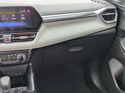 Used 2024 Chevrolet TrailBlazer LT w/ Driver Confidence Package image 18