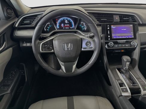 Used 2018 Honda Civic EX image 15