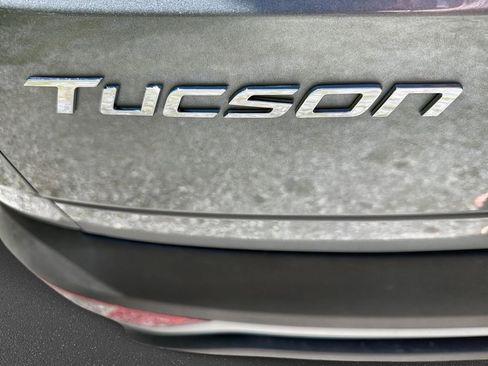 Certified 2022 Hyundai Tucson SEL w/ Cargo Package AWD/4WD image 38